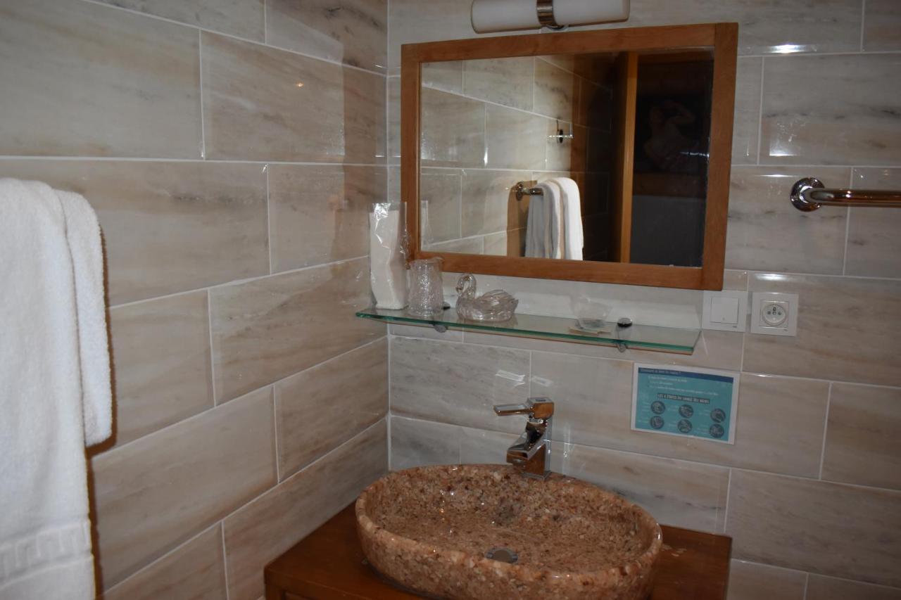 Hotel Le Sauvage Турню Екстериор снимка