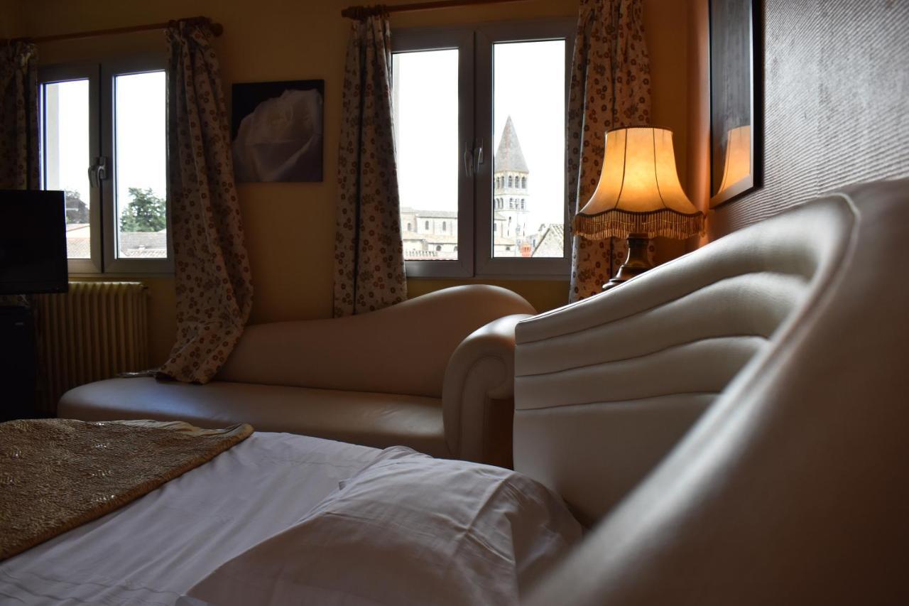 Hotel Le Sauvage Турню Екстериор снимка