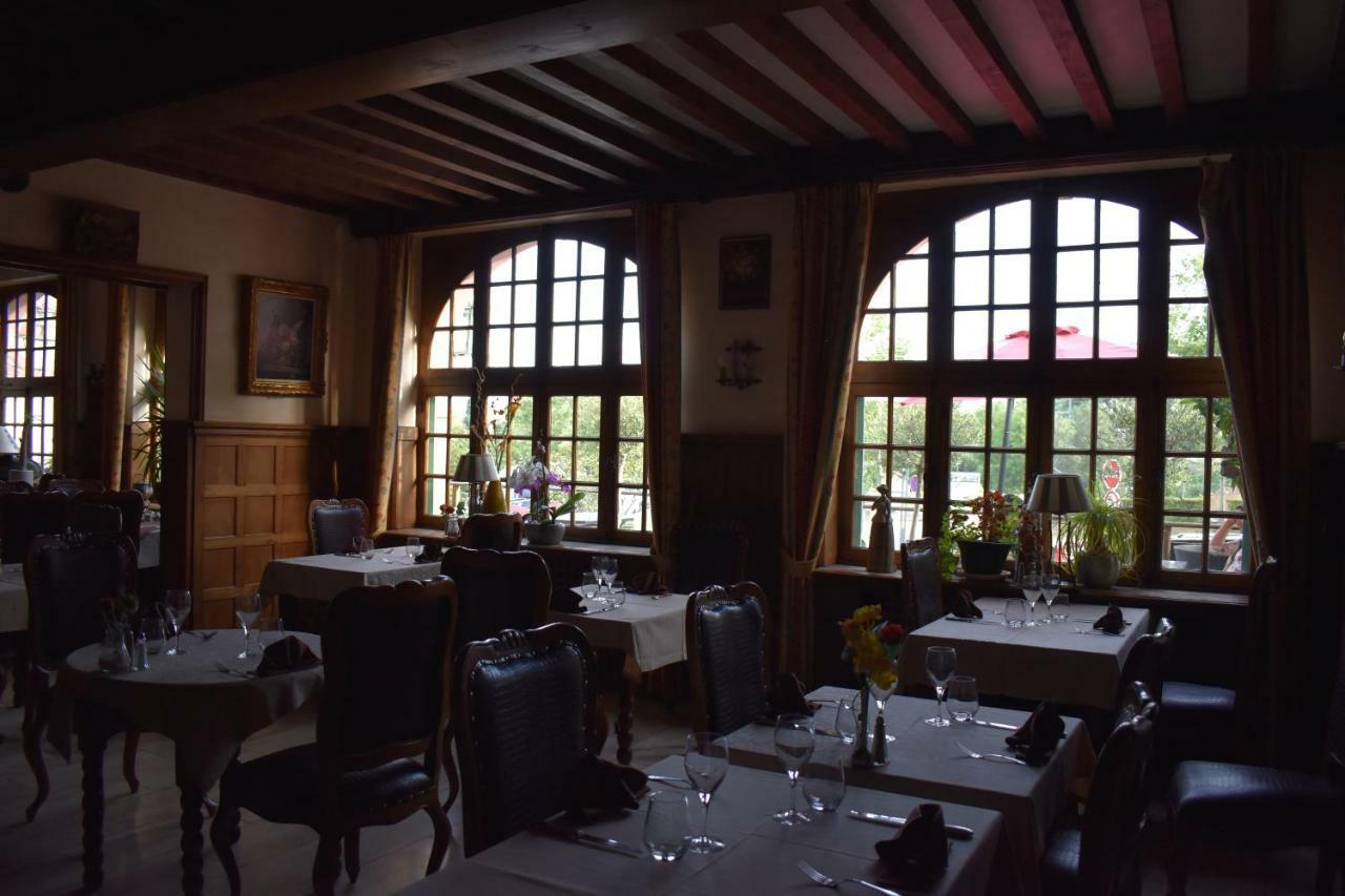 Hotel Le Sauvage Турню Екстериор снимка